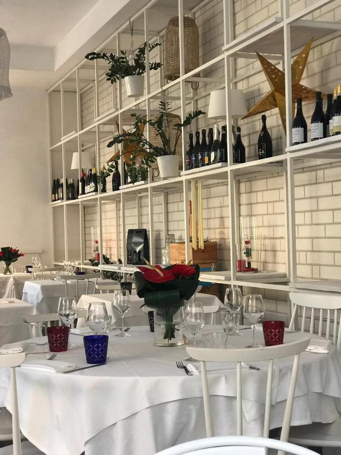 Acquapazza Restaurant & Room San Benedetto del Tronto Exterior foto